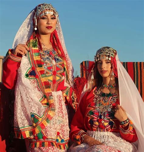 morocco berber traditional clothing.